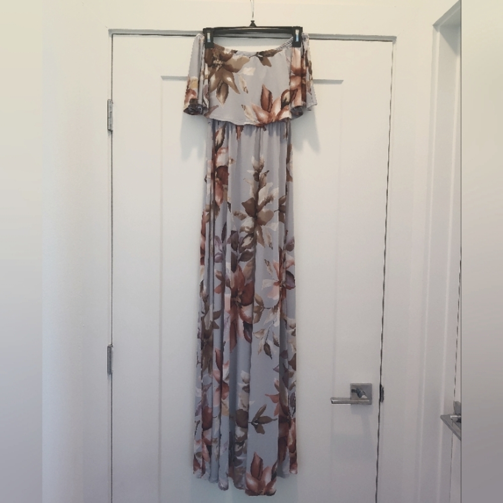 Floral maternity dress